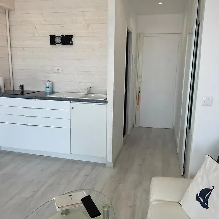 Face A L'ocean Apartman