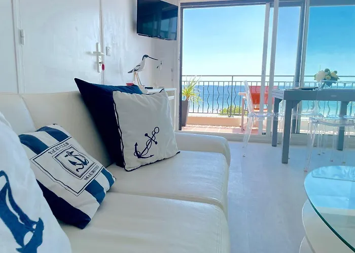 Face A L'ocean Apartman *